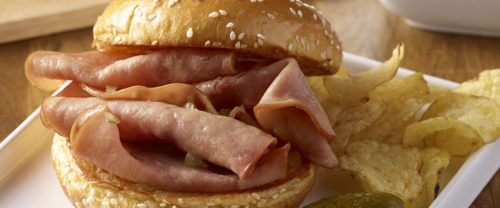 SlowCooker Ham Sandwiches HORMEL® NATURAL CHOICE® meats