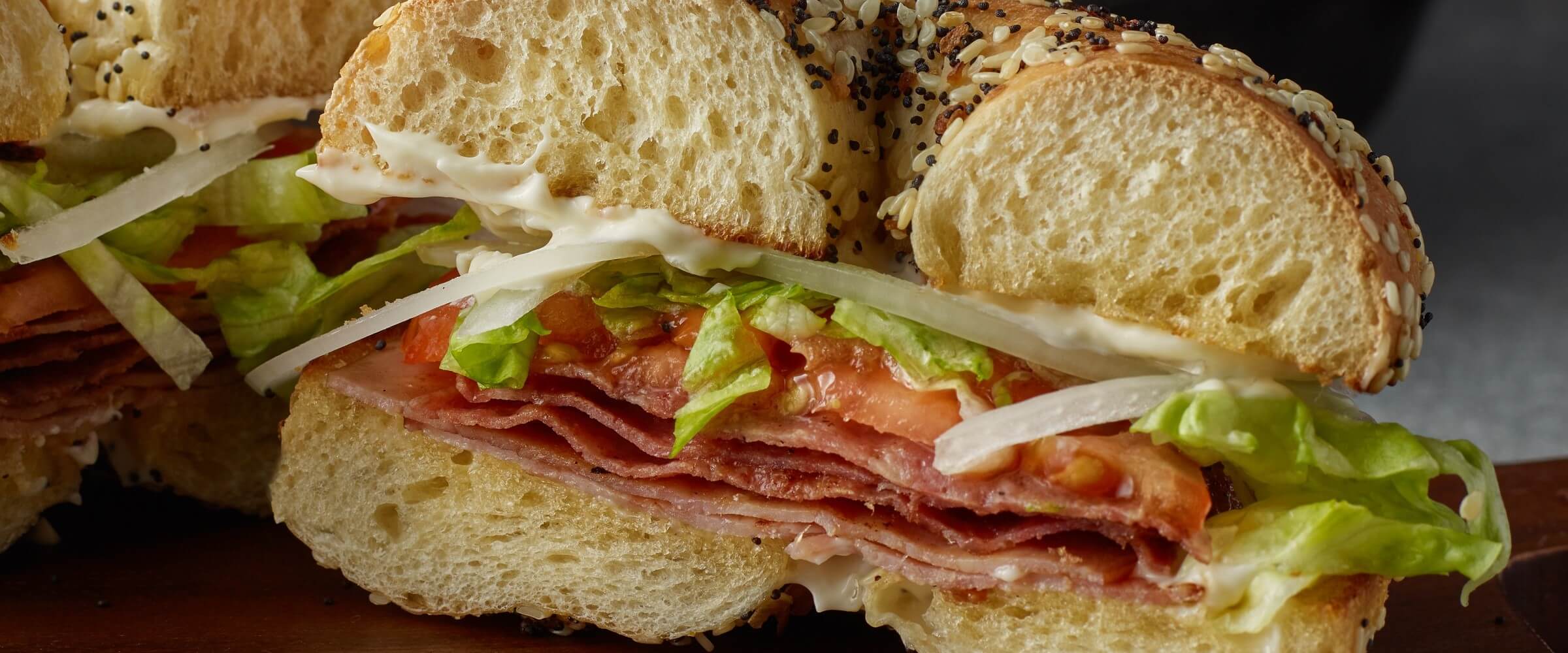 bagel breakfast sandwich on everything bagel