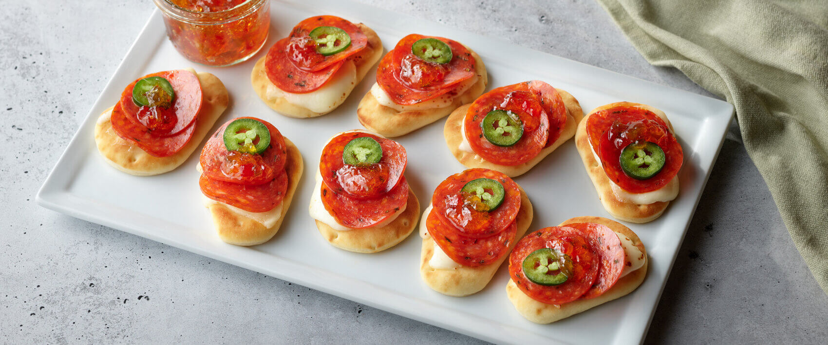 Jalapeno Pepperoni Naan Bites - HORMEL® Pepperoni
