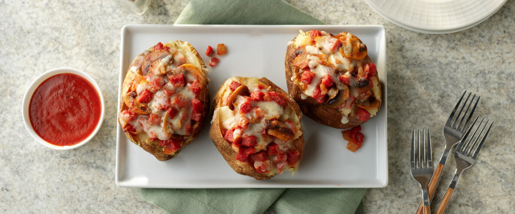Pepperoni Pizza Baked Potatoes - HORMEL® Pepperoni
