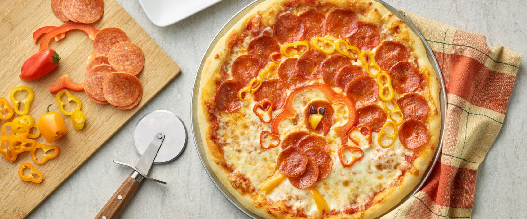 Thanksgiving Pepperoni Pizza - HORMEL® Pepperoni
